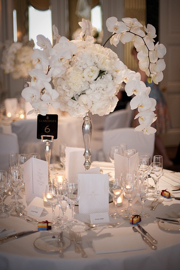 Claridges Wedding Flowers by Blooms and Bows (3)