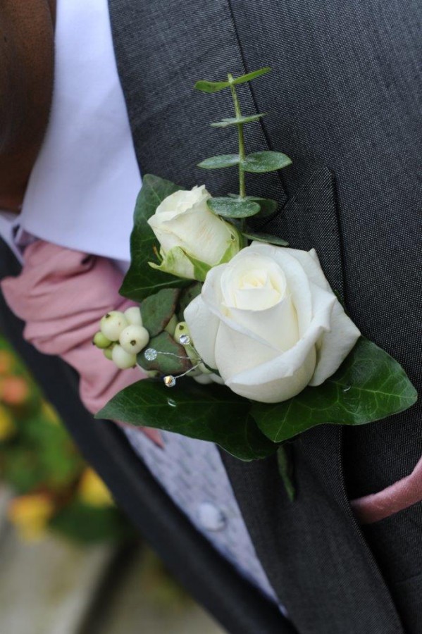 Gosfield Hall - Wedding Flowers by Blooms and Bows (44)