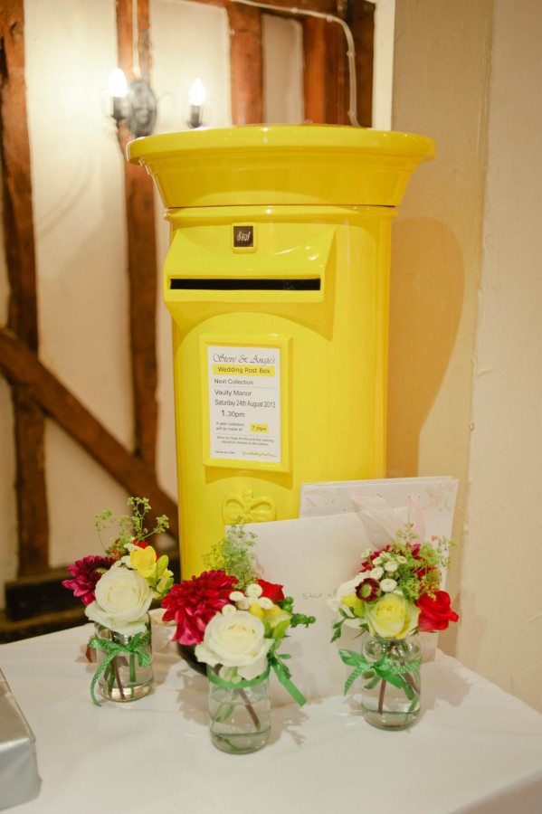 Vaulty Manor - Wedding Flowers by Blooms and Bows (33)