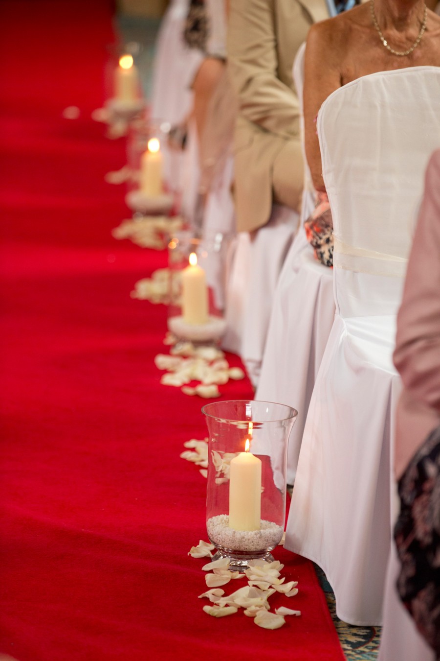 Hanbury Manor - Wedding Flowers by Blooms and Bows