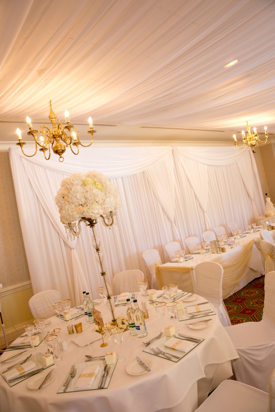 Hanbury Manor - Wedding Flowers by Blooms and Bows