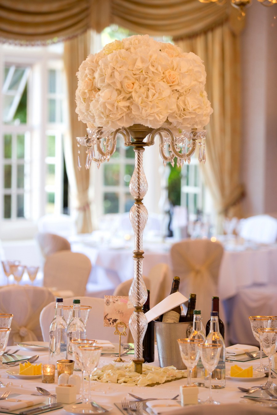 Hanbury Manor - Wedding Flowers by Blooms and Bows