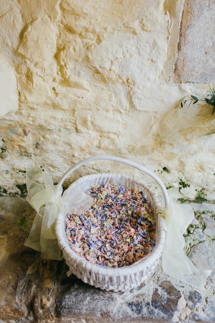 Nether Winchendon House - Wedding Flowers by Blooms and Bows