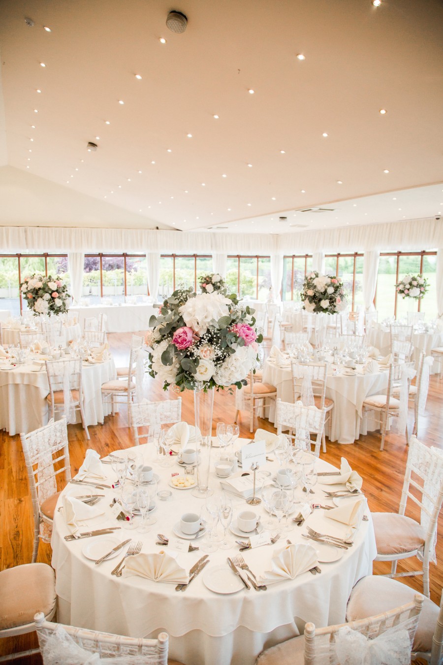 Three Rivers Club - Wedding Flowers by Blooms and Bows