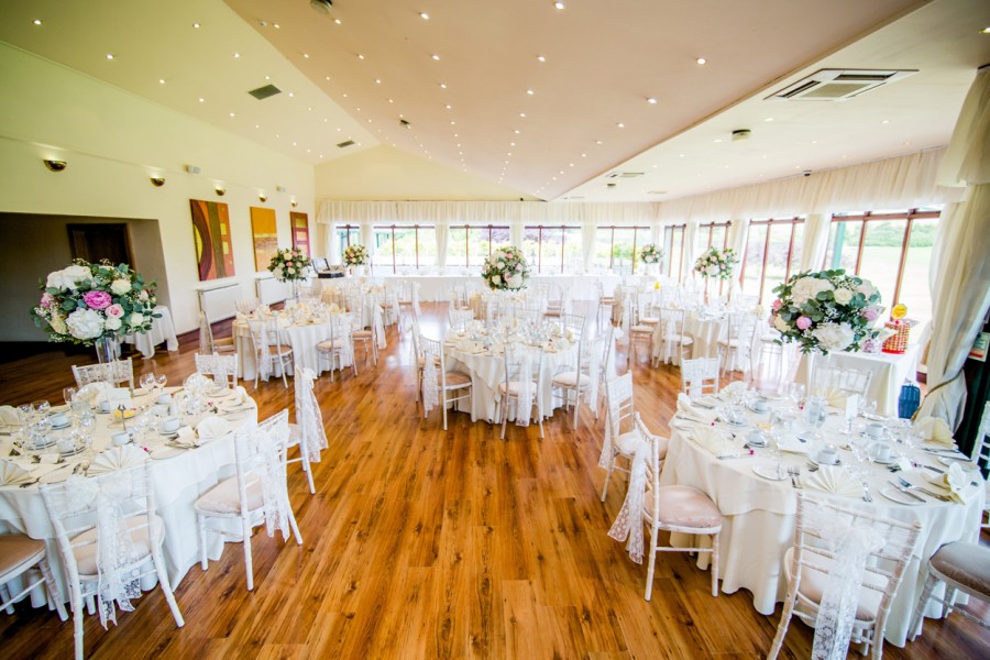 Three Rivers Club - Wedding Flowers by Blooms and Bows