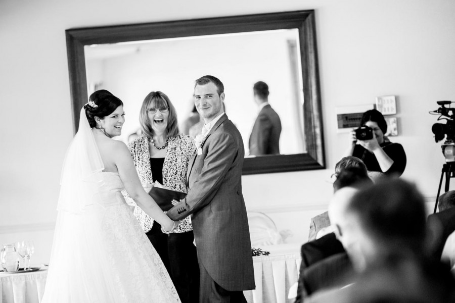 Three Rivers Club - Wedding Flowers by Blooms and Bows